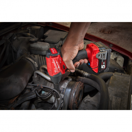 MILWAUKEE M18ONEIWF12-0 - M18 FUEL™ ONE-KEY™ ½″ rázový utahovák s pojistným kroužkem 4933451153