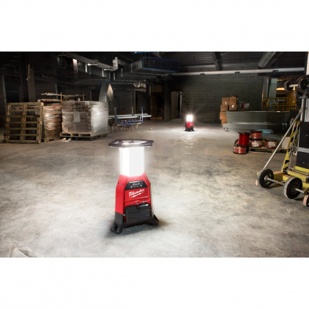 MILWAUKEE M18ONESLDP-0 - M18™ ONE-KEY™ LED kompaktní lampa s nabíječkou 4933459160