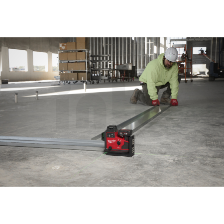 MILWAUKEE M12 A3PLO-0C zelený laser s automatickým zarovnáním 360° ve 3 rovinách 4933499001