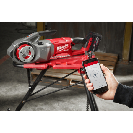 MILWAUKEE M18 FPT114-802C FUEL 1 ¼″ závitořez s technologií ONE-KEY 4933499198