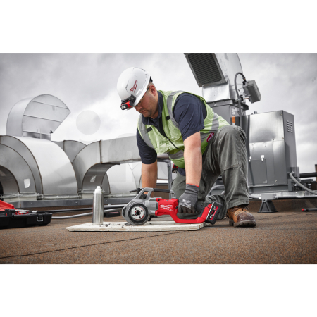 MILWAUKEE M18 FPT114-802C FUEL 1 ¼″ závitořez s technologií ONE-KEY 4933499198