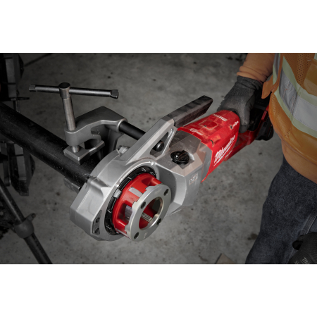 MILWAUKEE M18 FPT114-802CA FUEL 1 ¼″ závitořez s technologií ONE-KEY 4933499199