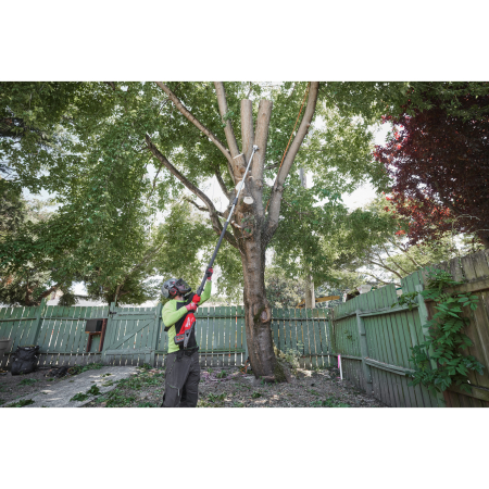 MILWAUKEE M18 FTPS30-121 teleskopická vyvětvovací pila 30 cm 4933480869