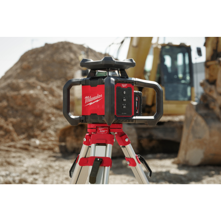 MILWAUKEE M18™ horizontální rotační laser 600 m s ONE-KEY™ 4933493191