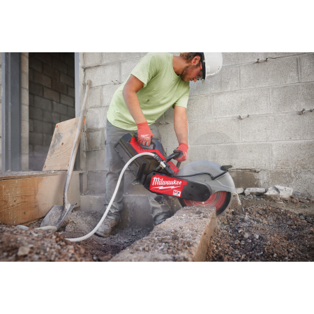 MILWAUKEE MXF COS350G2FC-802 MX FUEL Rozbrušovací pila 350 mm, 2 x 8 Ah, nabíječka 4933499772