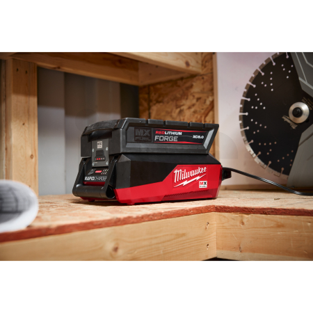 MILWAUKEE MX FUEL™ rychlonabíječka 4933498547
