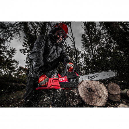 MILWAUKEE M18FCHSC-0 - M18 FUEL™ řetězová pila s lištou 30 cm 4933471441