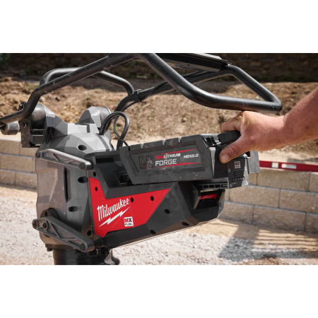 MILWAUKEE MXF RAM60-0 FUEL vibrační deska 4933498158