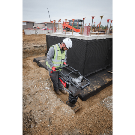 MILWAUKEE MXF RAM60-0 FUEL vibrační deska 4933498158