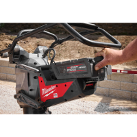 MILWAUKEE MXF RAM60-122 FUEL vibrační deska 4933498159