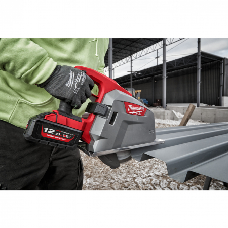 MILWAUKEE M18FMCS66-121C - M18 FUEL™ 66 mm pila na kov 4933472111