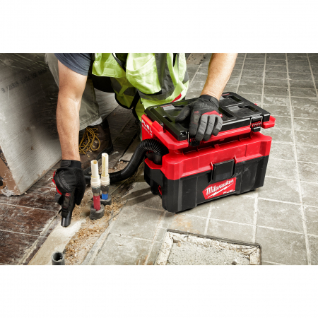 MILWAUKEE M18 FPOVCL-0 Vysavač pro mokré/suché vysávání M18 FUEL™ PACKOUT™ 4933478187