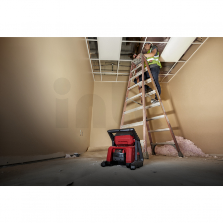 MILWAUKEE M18 HOAL-0 - M18 svítilna s velkým výkonem 4933478118