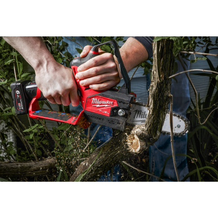 MILWAUKEE M12 FHS M12 FUEL™ HATCHET™ Prořezávací pila 4933472213