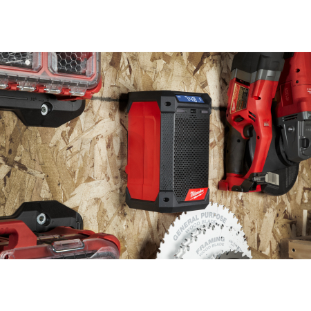 MILWAUKEE Rádio/nabíječka DAB+ M12™ 4933472114