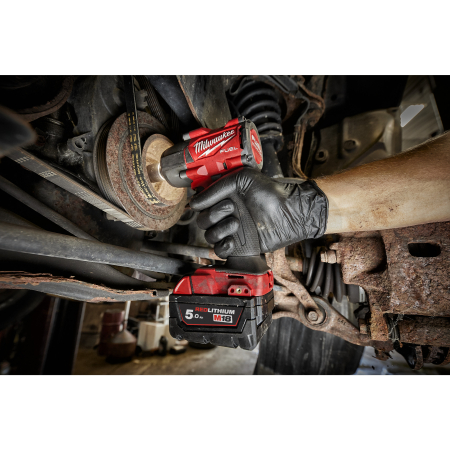 MILWAUKEE 4933498057 FUEL ½″ Rázový utahovák s třecím kroužkem 4933498057