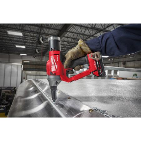 MILWAUKEE M18™ ONE-KEY™ nýtovačka 4933478602