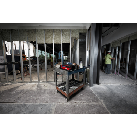 MILWAUKEE M18™ PACKOUT™ rádio nabíječka 4933472112