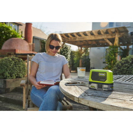 RYOBI RBTM18 18V Akumulátorový Bluetooth mini reproduktor 5133005000