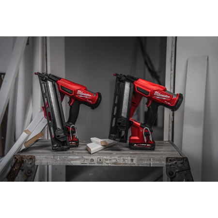 MILWAUKEE M18 FN16GA M18 FUEL™ dokončovací hřebíkovačka 16 GA 4933478092