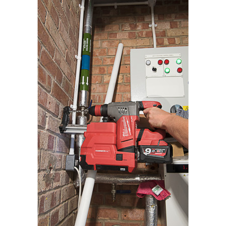 MILWAUKEE M18 FUEL™ vysoce výkonné kladivo SDS-plus s odsavačem prachu 4933446850
