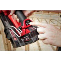 MILWAUKEE M18 FUEL™ 34° konstrukční hřebíkovačka 4933493924