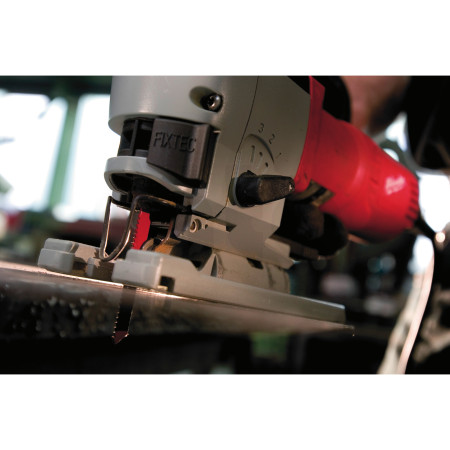 MILWAUKEE Heavy Duty přímočará pila 4933357990