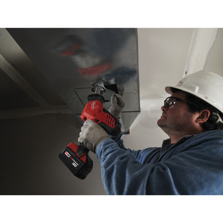 MILWAUKEE M18™ HACKZALL™ kompaktní pilka na kov 4933416785