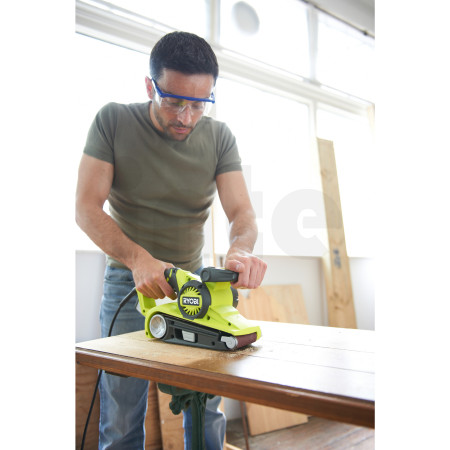 RYOBI EBS800 800W Pásová bruska 76mm 5133001148