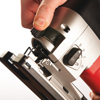 MILWAUKEE M28™ přímočará pila 4933419026
