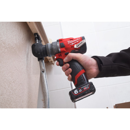 MILWAUKEE M12 FUEL™ kompaktní příklepová vrtačka s rychlovýměnným sklíčidlem 4933464135