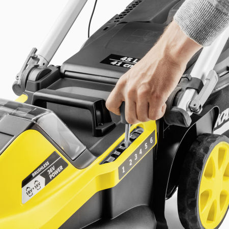 Aku rotační sekačka na trávu KÄRCHER LMO 5-18 Dual Battery Set 1.445-431.0