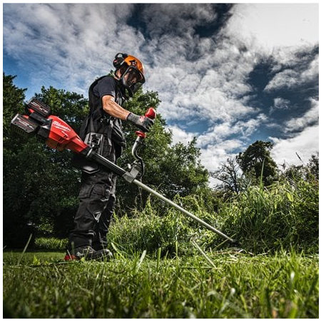 MILWAUKEE M18 F2BCU-122 FUEL křovinořez na dva akumulátory 4933480860