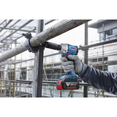 BOSCH GDS 18V-350 Aku rázový utahovák, 2x GBA 4.0Ah, L-Case 06019M5021