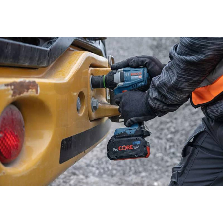 BOSCH GDS 18V-750 C Aku rázový utahovák, 2 x 18V 2x8,0Ah, Bluetooth 06019L9002