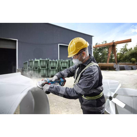BOSCH Akumulátorová úhlová bruska GWS 18V-11, 125 mm 06019N4000
