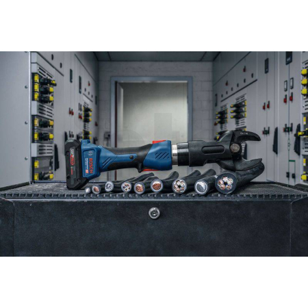 BOSCH Akumulátorové hydraulické nůžky GKH 18V-50 06019P0000