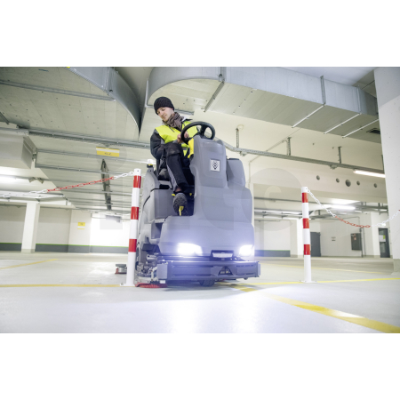 Podlahový mycí stroj s odsáváním KÄRCHER B 150 R Bp Pack 240Ah DOSE Wet, Rins + D90 1.246-158.0