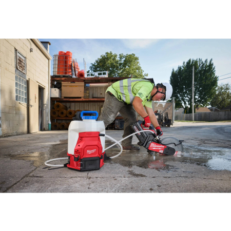 MILWAUKEE M18 BBPFP2-301 zádový postřikovač SWITCH TANK Gen2, rozprašovač, bez nádrže, 1x aku + nabíječka, 4933498962