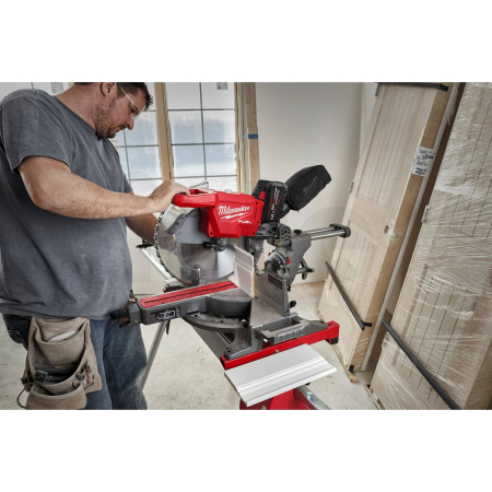 MILWAUKEE M18 FMS305-121 FUEL ONE-KEY 305 mm pokosová pila 4933499181
