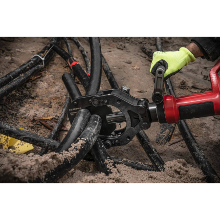 M18 HSFC125R-802C FORCE LOGIC hydraulické bezpečnostní nůžky na kabely 125 mm 4933499331