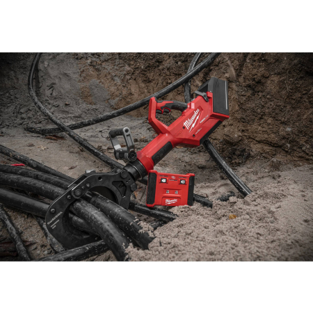 MILWAUKEE M18 HCC125-801C FORCE LOGIC hydraulické kleště na kabely 125 mm 4933499333