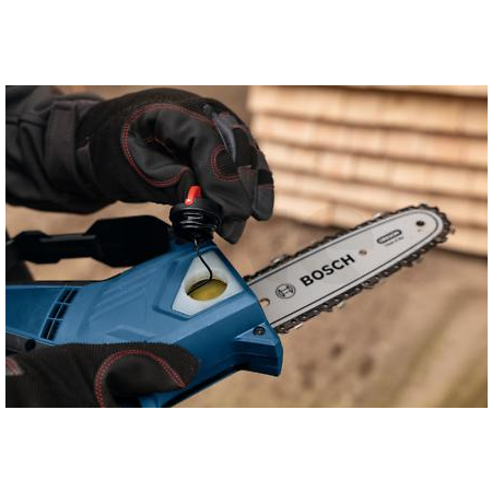 BOSCH GKE 18V-20 Akumulátorová řetězová pila 06008D7100