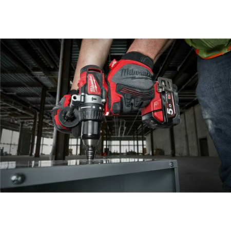 MILWAUKEE  M18 BLPD2-501B Aku příklepová vrtačka, 1 x M18 B5 + M12-18 C + taška, 4933500775