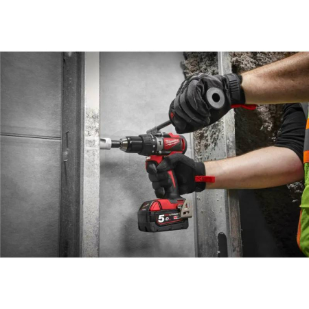 MILWAUKEE  M18 BLPD2-501B Aku příklepová vrtačka, 1 x M18 B5 + M12-18 C + taška, 4933500775