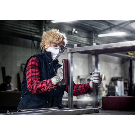 BOSCH Role brusného rouna EXPERT N880 pro ruční broušení 115 mm × 10 m, All Purpose 2608901232