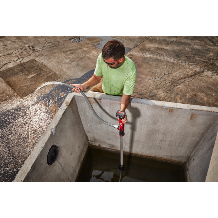 MILWAUKEE M12™ HYDROPASS™ uhlíkové tyčové vodní čerpadlo 4933479640