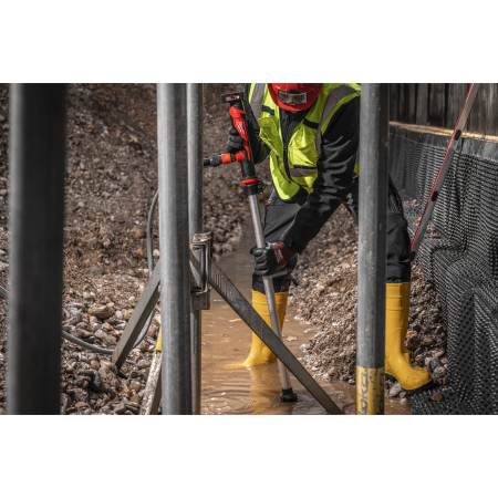 MILWAUKEE M12™ HYDROPASS™ uhlíkové tyčové vodní čerpadlo 4933479640
