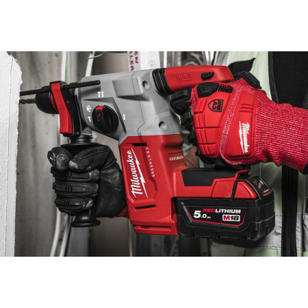 MILWAUKEE M18 BLHX M18™ bezuhlíkové kladivo SDS-Plus 26 mm, se 4 režimy a sklíčidlem FIXTEC™ 4933478891