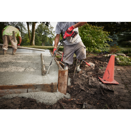 MILWAUKEE M18 FUEL™ Jehlový ponorný vibrátor na beton s kabelem 1,2 m 4933479596